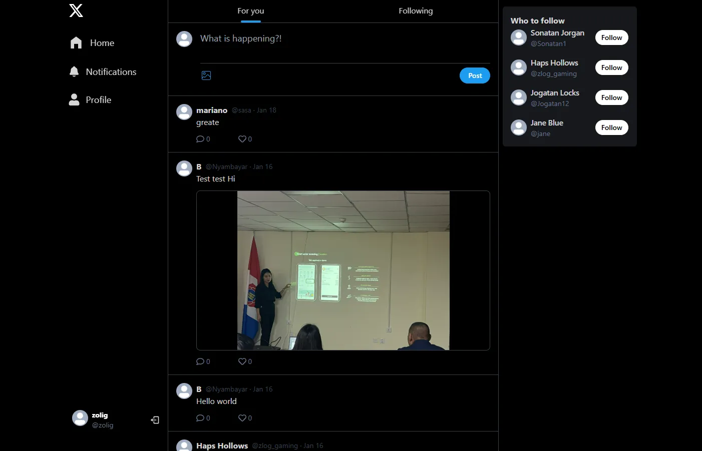Twitter Clone screenshot
